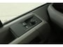 Volkswagen Crafter 2.0 TDI L3H2 140PK | Airco | Cruise | 3 Zits | Parkeersensoren