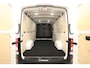 Volkswagen Crafter 2.0 TDI L3H2 140PK | Airco | Cruise | 3 Zits | Parkeersensoren