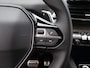 Peugeot 3008 1.2 PureTech GT Black Pack | Camera | Cruise Control Adaptief | Apple Carplay/Android Auto | Dodehoekbewaking | Matrix Led | Keyless | Navigatie | Parkeersensoren Voor en Achter | 19" Lichtmetalen Velgen