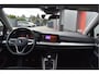 Volkswagen Golf 1.0 TSI Life Business Massage+Memory, Head-up, Adaptive cruise, Camera, Stoel/stuurverwarming