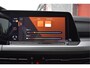 Volkswagen Golf 1.0 TSI Life Business Massage+Memory, Head-up, Adaptive cruise, Camera, Stoel/stuurverwarming