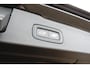Volvo V60 T8 Plug-in hybrid AWD Plus Dark | Trekhaak | Panoramadak | Verwarmbare voorstoelen, achterbank en stuurwiel | Head-up display | 360 graden camera | Premium audio by Harman Kardon | Apple carplay/Android auto