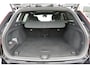 Volvo V60 T8 Plug-in hybrid AWD Plus Dark | Trekhaak | Panoramadak | Verwarmbare voorstoelen, achterbank en stuurwiel | Head-up display | 360 graden camera | Premium audio by Harman Kardon | Apple carplay/Android auto