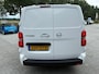 Opel Vivaro 2.0 CDTI L3H1 DC Innovation 150 PK | HUD | Camera | Climate Control | Navigatie | Betimmering | Keyless entry | 17" LMV | 2500KG trekgewicht |