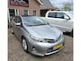 Toyota Auris 1.8 Hybrid Lease. 1ste eigenaar, dealer onderhouden. O.a. navi, pano, cruise, camera, etc. Prijs incl garantie!