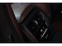 BMW 3-Serie 320e M Sport / ACC / CAMERA / LEDER / CARPLAY / STUUR+STOELVERW