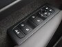 Volvo XC40 Single Motor Extened Range Core 82 kWh | Navigatie | Trekhaak | Apple CarPlay/Android Auto | Comfortstoelen | DAB | LED | Sportstuur | Stoel/Stuurverwarming |
