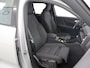 Volvo XC40 Single Motor Extened Range Core 82 kWh | Navigatie | Trekhaak | Apple CarPlay/Android Auto | Comfortstoelen | DAB | LED | Sportstuur | Stoel/Stuurverwarming |