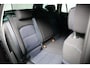 Volkswagen Passat Variant 1.4 eHybrid 204 pk 6-DSG | Navigatie | Stoel/Stuurverwarming | Adaptieve Cruise | Camera | Massage | Achterbank in delen neerklapbaar | Achteruitrijcamera | Audio installatie