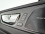 Volvo XC60 T6 Plug-in hybrid AWD Plus Dark | SOH 100% | Panoramadak | 360° camera | Luchtvering | Harman Kardon | Head-up display | Stoel- en Stuurverwarming | Trekhaak