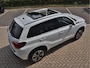 Suzuki Vitara 1.5 Hybrid Style All-Season banden | Schuif-  Kanteldak | Afn. Trekhaak | Dealer onderhouden | 18.378KM