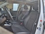 Suzuki Vitara 1.5 Hybrid Style All-Season banden | Schuif-  Kanteldak | Afn. Trekhaak | Dealer onderhouden | 18.378KM