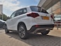 Suzuki Vitara 1.5 Hybrid Style All-Season banden | Schuif-  Kanteldak | Afn. Trekhaak | Dealer onderhouden | 18.378KM
