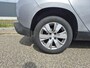 Peugeot 2008 1.2 PureTech Allure 4 seizoen banden/Panoramadak/stof-leder bekleding