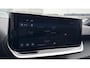 Peugeot e-2008 Allure | Active Safety Brake met camera en radar (automatisch noodremsysteem) met Distance Alert (waarschuwing dreigende aanrijding) | Advanced Active Safety Brake met camera en radar | Climate Control