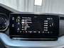 Skoda Octavia Combi 1.0 TSI 110pk Business Edition Plus Navigatie Parkeersensoren Sfeerverlichting