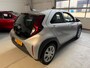 Toyota Aygo X 1.0 VVT-i MT Play / APPLE CARPLAY / ACHTERUITRIJCAMERA / AIRCO / CRUISE CONTROL / 1E EIGENAAR /NL-AUTO / NETTE STAAT