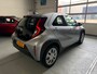 Toyota Aygo X 1.0 VVT-i MT Play / APPLE CARPLAY / ACHTERUITRIJCAMERA / AIRCO / CRUISE CONTROL / 1E EIGENAAR /NL-AUTO / NETTE STAAT