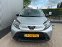 Toyota Aygo X 1.0 VVT-i MT Play / APPLE CARPLAY / ACHTERUITRIJCAMERA / AIRCO / CRUISE CONTROL / 1E EIGENAAR /NL-AUTO / NETTE STAAT