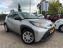 Toyota Aygo X 1.0 VVT-i MT Play / APPLE CARPLAY / ACHTERUITRIJCAMERA / AIRCO / CRUISE CONTROL / 1E EIGENAAR /NL-AUTO / NETTE STAAT
