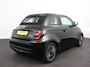 Fiat 500e C Icon 42 kWh Automaat Climate control Cruise control Parkeersensoren Achteruitrijcamera Keyless Navigatie Apple Carplay/ Android Auto Lichtmetalen velgen Radio