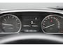 Peugeot 2008 1.2 PureTech 110pk EAT6 Allure | Automaat | Navigatie | Camera | Panoramadak | 17 Inch | All season | 39.000km |