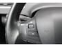 Peugeot 2008 1.2 PureTech 110pk EAT6 Allure | Automaat | Navigatie | Camera | Panoramadak | 17 Inch | All season | 39.000km |