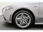 Mercedes-Benz A-klasse 250 e Business Solution AMG Limited Virtual Cockpit, Camera, Cruise, Sfeerverlichting, LED, Apple CarPlay, DAB, 18"