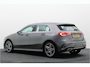 Mercedes-Benz A-klasse 250 e Business Solution AMG Limited Virtual Cockpit, Camera, Cruise, Sfeerverlichting, LED, Apple CarPlay, DAB, 18"