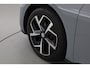 Volkswagen ID.3 Pro 58 kWh | Pano | HUD | 360cam | Memory | Afn. Trekhaak | Stoel- Stuurverw. | Adapt. Cruise | IQ. Light