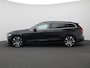 Volvo V60 2.0 B4 Core 197PK Aut. Trekhaak, Achteruitrijcamera, Keyless, 19" LM Velgen, Navi, Stoelverwarming voor en achter, Adaptieve Cruise Control