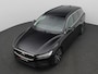 Volvo V60 2.0 B4 Core 197PK Aut. Trekhaak, Achteruitrijcamera, Keyless, 19" LM Velgen, Navi, Stoelverwarming voor en achter, Adaptieve Cruise Control