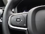 Volvo V60 2.0 B4 Core 197PK Aut. Trekhaak, Achteruitrijcamera, Keyless, 19" LM Velgen, Navi, Stoelverwarming voor en achter, Adaptieve Cruise Control