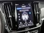 Volvo V90 2.0 B4 Momentum Business 1e Eigenaar | Origineel Nederlands | Trekhaak | Apple Carplay | Android Auto | Stoel- en Stuurverwarming | Lederen Bekleding | Cruise Control | Achteruitrijcamera