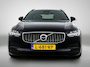 Volvo V90 2.0 B4 Momentum Business 1e Eigenaar | Origineel Nederlands | Trekhaak | Apple Carplay | Android Auto | Stoel- en Stuurverwarming | Lederen Bekleding | Cruise Control | Achteruitrijcamera