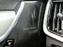 Volvo V90 2.0 B4 Momentum Business 1e Eigenaar | Origineel Nederlands | Trekhaak | Apple Carplay | Android Auto | Stoel- en Stuurverwarming | Lederen Bekleding | Cruise Control | Achteruitrijcamera