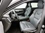 Volvo V90 2.0 B4 Momentum Business 1e Eigenaar | Origineel Nederlands | Trekhaak | Apple Carplay | Android Auto | Stoel- en Stuurverwarming | Lederen Bekleding | Cruise Control | Achteruitrijcamera