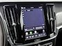 Volvo V90 2.0 B4 Momentum Business 1e Eigenaar | Origineel Nederlands | Trekhaak | Apple Carplay | Android Auto | Stoel- en Stuurverwarming | Lederen Bekleding | Cruise Control | Achteruitrijcamera