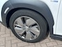 Hyundai Kona Electric EV Premium 64 kWh SOH100% WARMTEPOMP|TREKHAAK|HEADUP|STOEL&STUURVRM+VERKOELING|LEDER|BLINDSPOT|LANE ASS.|ADAPT.CRUISE