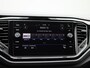 Volkswagen T-Roc 1.0 TSI Style Business | Apple Carplay / Android Auto | Stoelverwarming | Parkeersensoren | Climate Control |