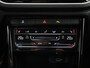 Volkswagen T-Roc 1.0 TSI Style Business | Apple Carplay / Android Auto | Stoelverwarming | Parkeersensoren | Climate Control |