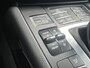 Porsche Macan 2.0 Panoramadak Elek Sportstoelen Bose Audio Leder 21 Inch Black Turbo Velgen Navigatie Led Getint Glas NL Auto Wit metallic