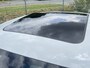 Porsche Macan 2.0 Panoramadak Elek Sportstoelen Bose Audio Leder 21 Inch Black Turbo Velgen Navigatie Led Getint Glas NL Auto Wit metallic