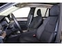 Volvo XC90 T8 Recharge AWD Plus Bright - Luchtvering - Panorama/schuifdak - IntelliSafe Assist & Surround - 360º Camera - Harman/Kardon audio - Adaptieve LED koplampen - Verwarmde voorstoelen, stuur & achterbank - Parkeersensoren voor & achter - Elektr. bedienb. voorstoelen met geheugen - Head up display - Draadloze tel. lader - Extra getint glas - 21' LMV
