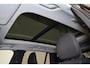 Volvo XC90 T8 Recharge AWD Plus Bright - Luchtvering - Panorama/schuifdak - IntelliSafe Assist & Surround - 360º Camera - Harman/Kardon audio - Adaptieve LED koplampen - Verwarmde voorstoelen, stuur & achterbank - Parkeersensoren voor & achter - Elektr. bedienb. voorstoelen met geheugen - Head up display - Draadloze tel. lader - Extra getint glas - 21' LMV