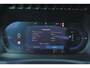 Volvo XC90 T8 Recharge AWD Plus Bright - Luchtvering - Panorama/schuifdak - IntelliSafe Assist & Surround - 360º Camera - Harman/Kardon audio - Adaptieve LED koplampen - Verwarmde voorstoelen, stuur & achterbank - Parkeersensoren voor & achter - Elektr. bedienb. voorstoelen met geheugen - Head up display - Draadloze tel. lader - Extra getint glas - 21' LMV