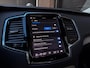 Volvo XC90 2.0 T8 Recharge AWD Ultim. Dark | Pano | B&W | 22"| Luchtvering | Trekh. | HUD | Topv. | Vent.+ Massage | Alcantara Hemel | Blis | Memory |