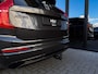Volvo XC90 2.0 T8 Recharge AWD Ultim. Dark | Pano | B&W | 22"| Luchtvering | Trekh. | HUD | Topv. | Vent.+ Massage | Alcantara Hemel | Blis | Memory |