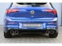 Volkswagen Golf 2.0 TSI R 4M PERFORMANCE | HEAD UP | AKRAPOVIC | PANO | H&K | LEDER | CARPLAY | CAMERA | ACC | LED IQ | 19"
