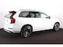 Volvo XC90 T8 Recharge AWD Plus Dark - Panorama/schuifdak - IntelliSafe Assist & Surround - 360º Camera - Harman/Kardon audio - Adaptieve LED koplampen - Verwarmde voorstoelen, stuur & achterbank - Parkeersensoren voor & achter - Elektr. bedienb. voorstoelen met geheugen - Head up display - Draadloze tel. lader - Extra getint glas - 21' LMV